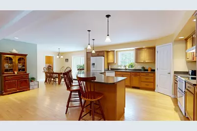 141 Bradbury Road, Lewiston, ME 04240 - Photo 7