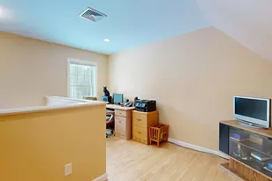 141 Bradbury St, Lewiston, ME 04240 - Photo 39