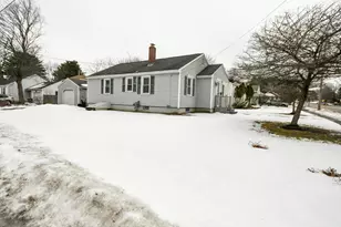 1733 Forest Ave, Portland, ME 04103 - Photo 3