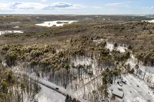 136 Mountain Rd, Raymond, ME 04071 - Photo 13