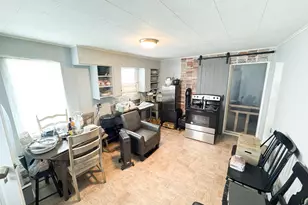 123 E Main St, Fort Kent, ME 04743 - Photo 7