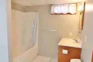 133 Webb St, Portland, ME 04102 - Photo 27