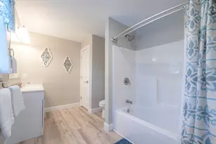 163 Temple Ave, Old Orchard Beach, ME 04064 - Photo 5