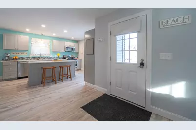 163 Temple Avenue, Old Orchard Beach, ME 04064 - Photo 11