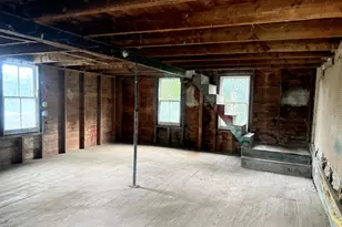 102 S Burnt Cove Rd, Stonington, ME 04681 - Photo 17