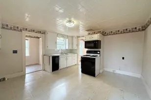 102 S Burnt Cove Rd, Stonington, ME 04681 - Photo 9