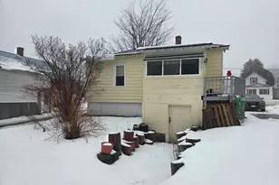 90 Bates St, Millinocket, ME 04462 - Photo 23