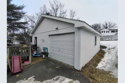 45 Jowett Street, Bangor, ME 04401 - Photo 17