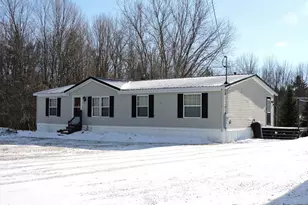 5 Whitten Rd, Canaan, ME 04924 - Photo 1