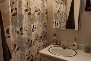 94 Summer St, Auburn, ME 04210 - Photo 11