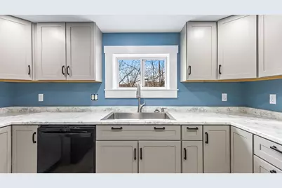 61 Elm Street, Newport, ME 04953 - Photo 5