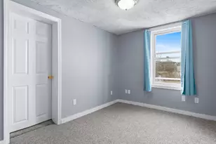 61 Elm St, Newport, ME 04953 - Photo 33