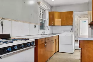 21 Madison St, Portland, ME 04101 - Photo 11