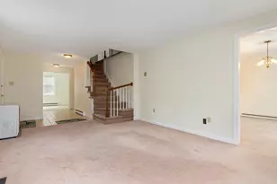 12 Edgecomb Ct, Portland, ME 04103 - Photo 7