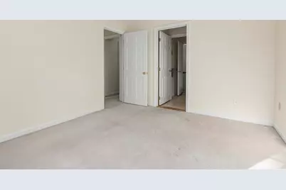 12 Edgecomb Court #12, Portland, ME 04103 - Photo 21