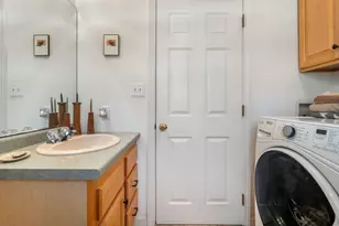 22 Gateway Commons Dr, Gorham, ME 04038 - Photo 21