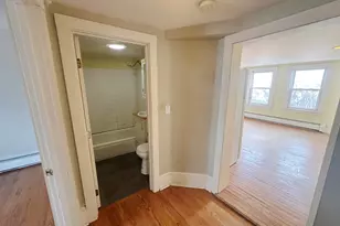 25 Forest St, Portland, ME 04102 - Photo 7