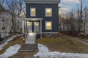 31 Burbank St, Lewiston, ME 04240 - Photo 1