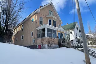 61 Washington St, Rumford, ME 04276 - Photo 3