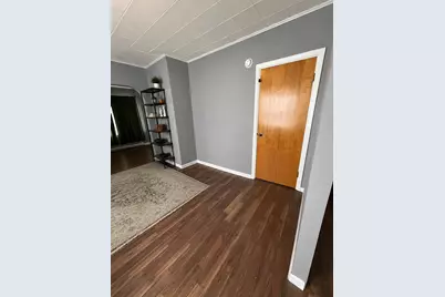61 Washington Street, Rumford, ME 04276 - Photo 9