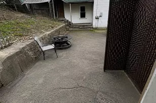 61 Washington St, Rumford, ME 04276 - Photo 23