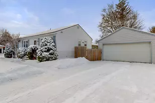 16 Orchard Cir, Lewiston, ME 04240 - Photo 35