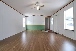 18 Purington Ave, Mechanic Falls, ME 04256 - Photo 9