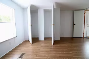 18 Purington Ave, Mechanic Falls, ME 04256 - Photo 27