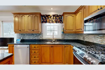 599 Court Street, Auburn, ME 04210 - Photo 19