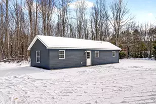 933 Bean Rd, Mount Vernon, ME 04352 - Photo 1