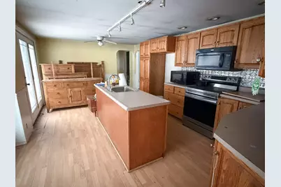 9 Jipson Lane, Kenduskeag, ME 04450 - Photo 3