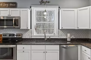 11 Cruz Dr, Sabattus, ME 04280 - Photo 11