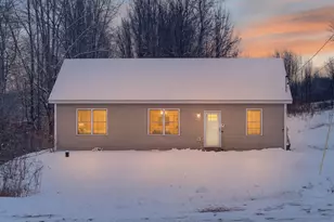 11 Cruz Dr, Sabattus, ME 04280 - Photo 1