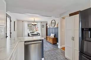 69 Euclid Ave, Portland, ME 04103 - Photo 13