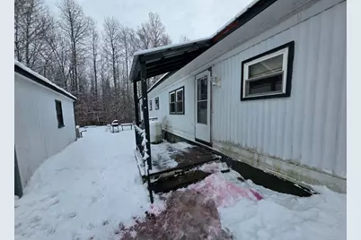 46 Cedar Street, Millinocket, ME 04462 - Photo 5