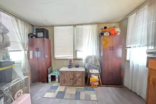 46 Cedar St, Millinocket, ME 04462 - Photo 11