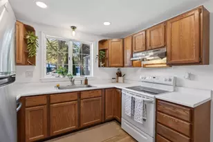 47 Cluf Bay Rd, Brunswick, ME 04011 - Photo 11