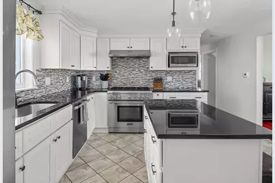 208 Long Sands Road, York, ME 03909 - Photo 5