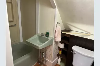 92 Pleasant Street, Dover Foxcroft, ME 04426 - Photo 13