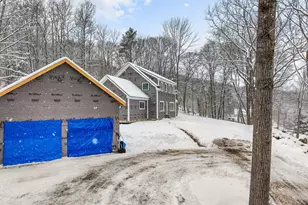 101 Gurney St, Rockport, ME 04856 - Photo 3