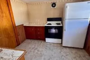 22 Warren St, Bridgton, ME 04009 - Photo 3