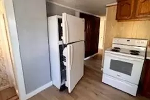 10 Warren St, Bridgton, ME 04009 - Photo 9