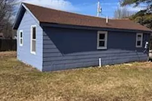 12 Warren St, Bridgton, ME 04009 - Photo 3