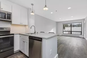 148 Breakwater Dr, South Portland, ME 04106 - Photo 3