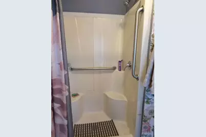 34-36 Elm Street, Guilford, ME 04443 - Photo 15