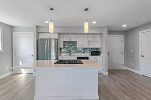 88 Union Ave, Old Orchard Beach, ME 04064 - Photo 5