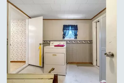 35 Jordan Street, Presque Isle, ME 04769 - Photo 11