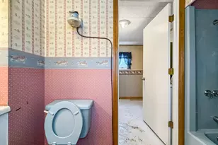 35 Jordan St, Presque Isle, ME 04769 - Photo 17