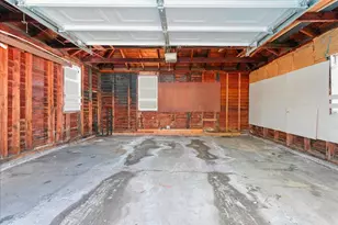 22 Jewett St, Skowhegan, ME 04976 - Photo 33