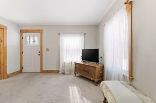 22 Jewett St, Skowhegan, ME 04976 - Photo 13